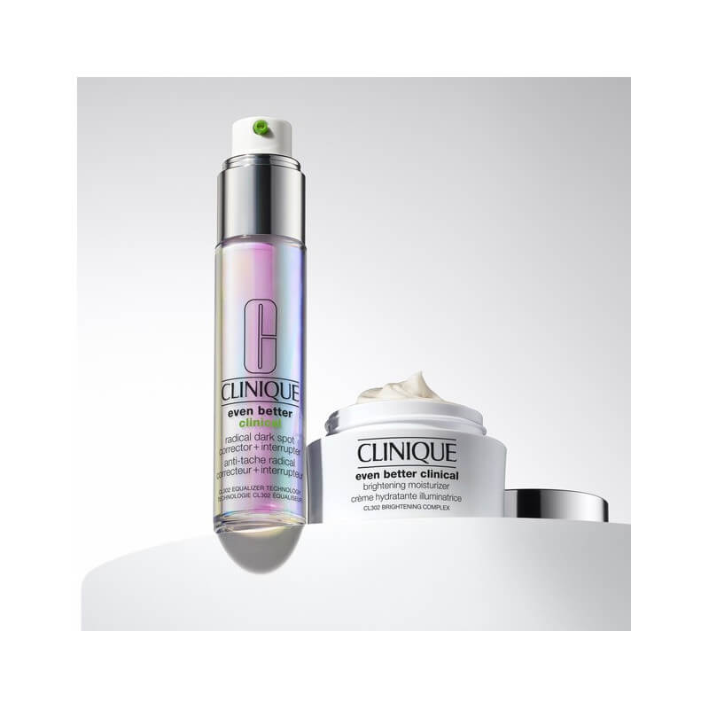 Even Better Clinical™ Crème Hydratante Illuminatrice 4