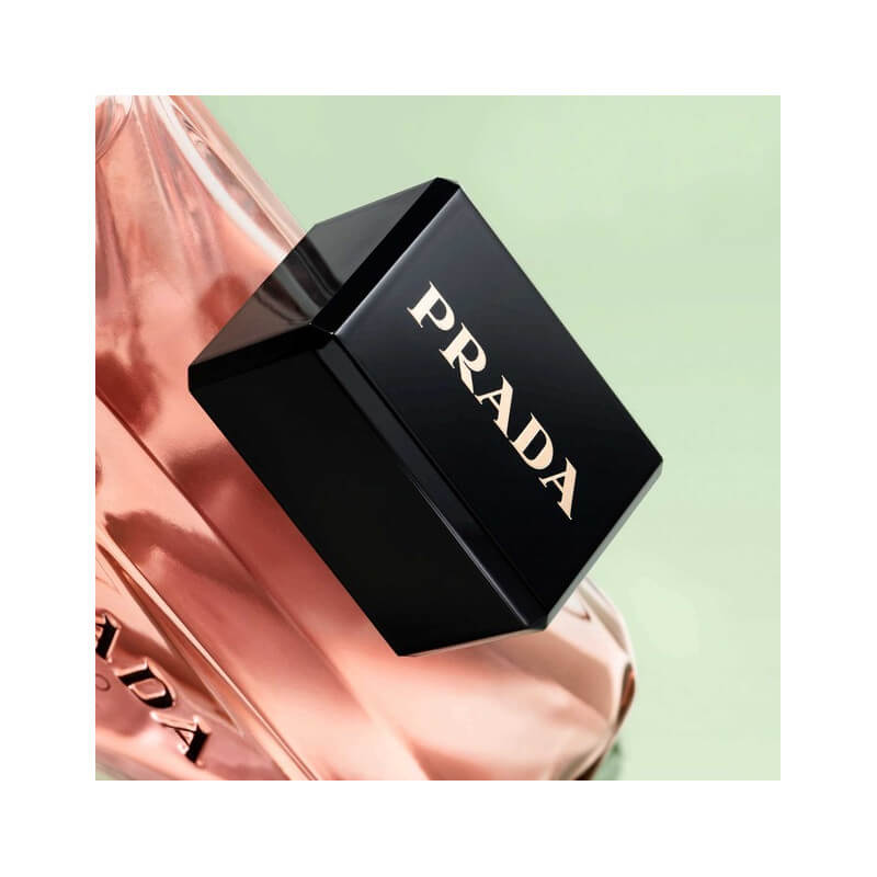 Paradoxe Eau de Parfum Floral Ambrée Rechargeable 4