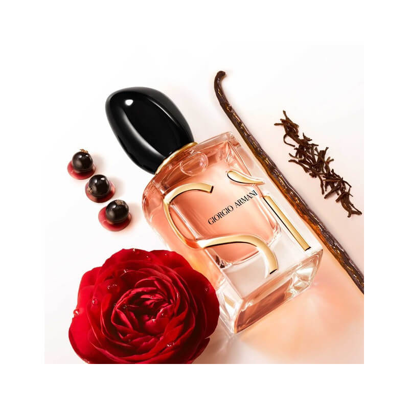 Sì Eau De Parfum Intense Rechargeable 2