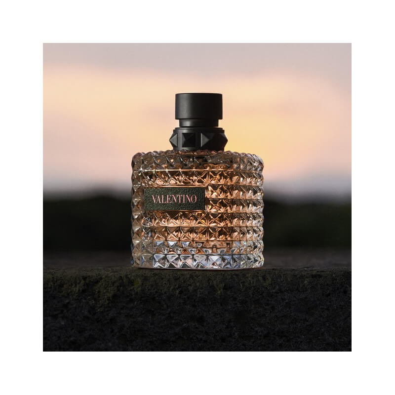 Donna Born in Roma Coral Fantasy Eau de Parfum 7