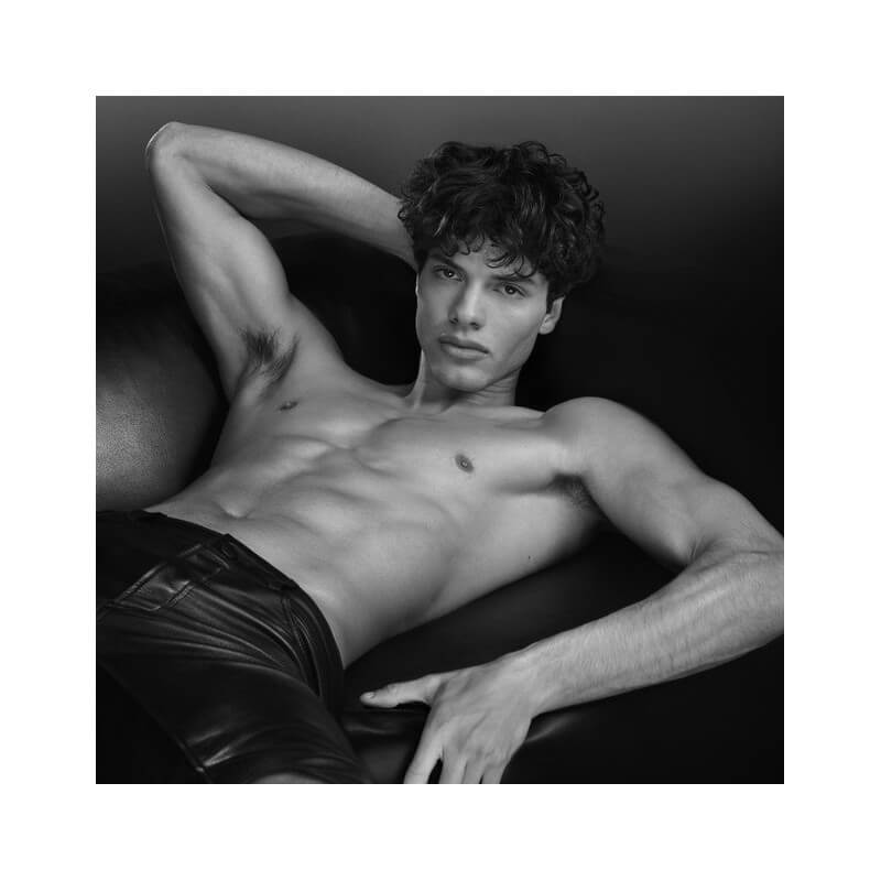 Spicebomb Dark Leather Eau De Parfum Énigmatique Et Sensuelle Pour Homme 4