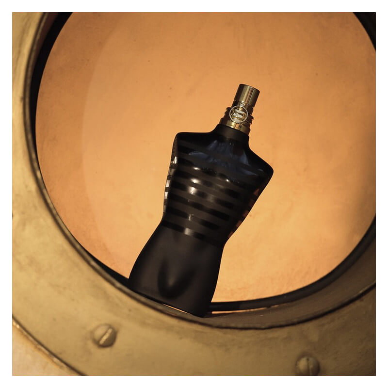 Le Male le Parfum Eau de Parfum Intense 9