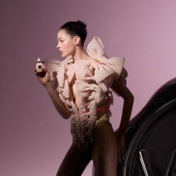 Flowerbomb Eau De Parfum Intense (3)