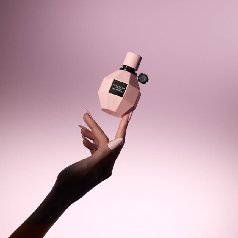 Flowerbomb Eau De Parfum Intense 5