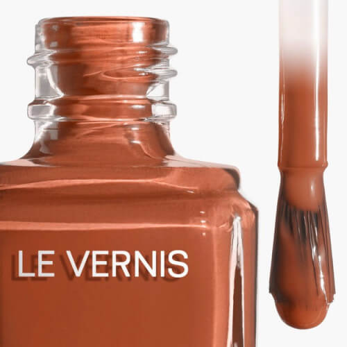 LE VERNIS 2
